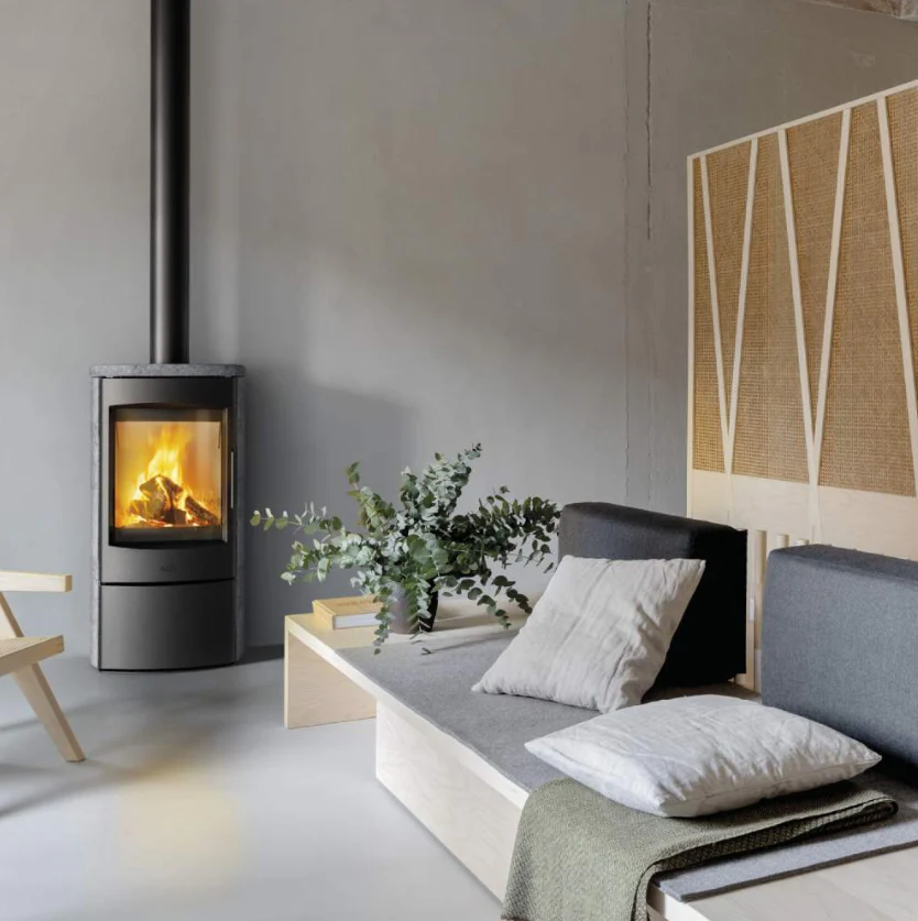 Stufa-a-Legna-Tonda-MCZ-AHLMA-STONE-In-Pietra-Ollare-Da-6-Kw